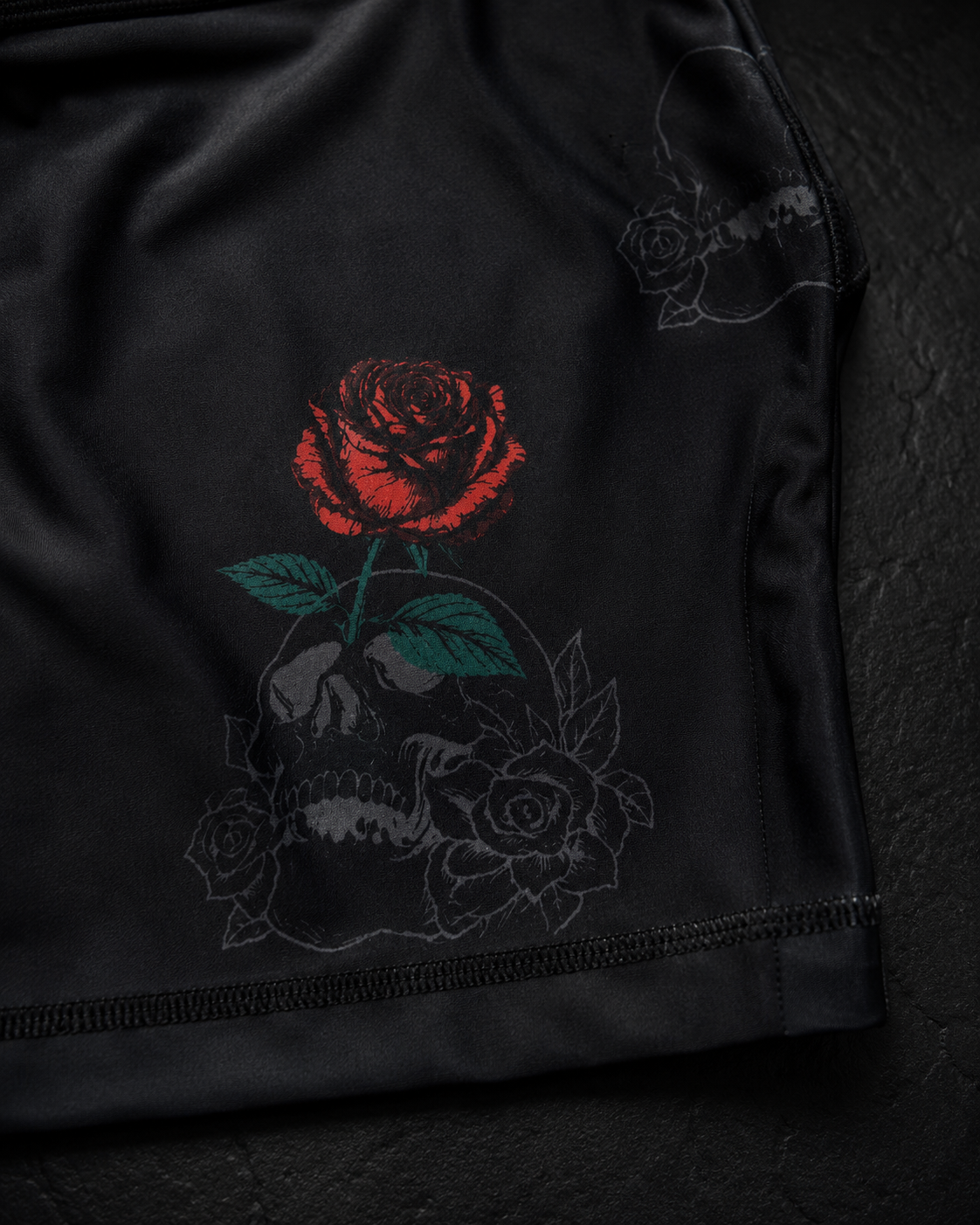 HEAVY BLOOM // SHORTSLEEVE RASHGUARD