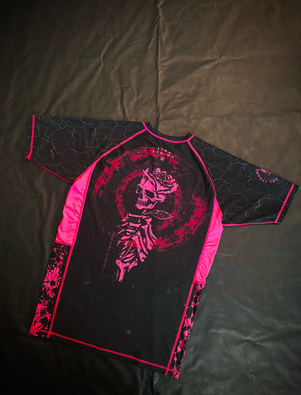 LIMB LEGION PRESSURE BLOOMS SHORT SLEEVE JIU JITSU RASHGUARD-BLACK & PINK