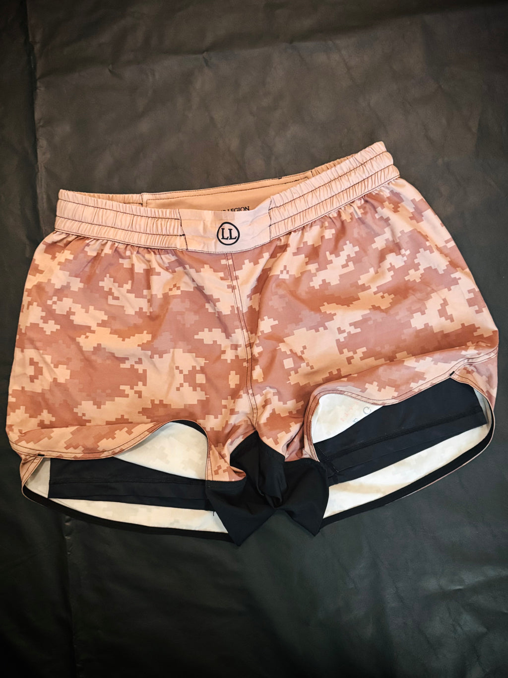 LIMB LEGION DIGITAL DESERT CAMO FIGHT SHORT - NO GI GRAPPLING SHORT