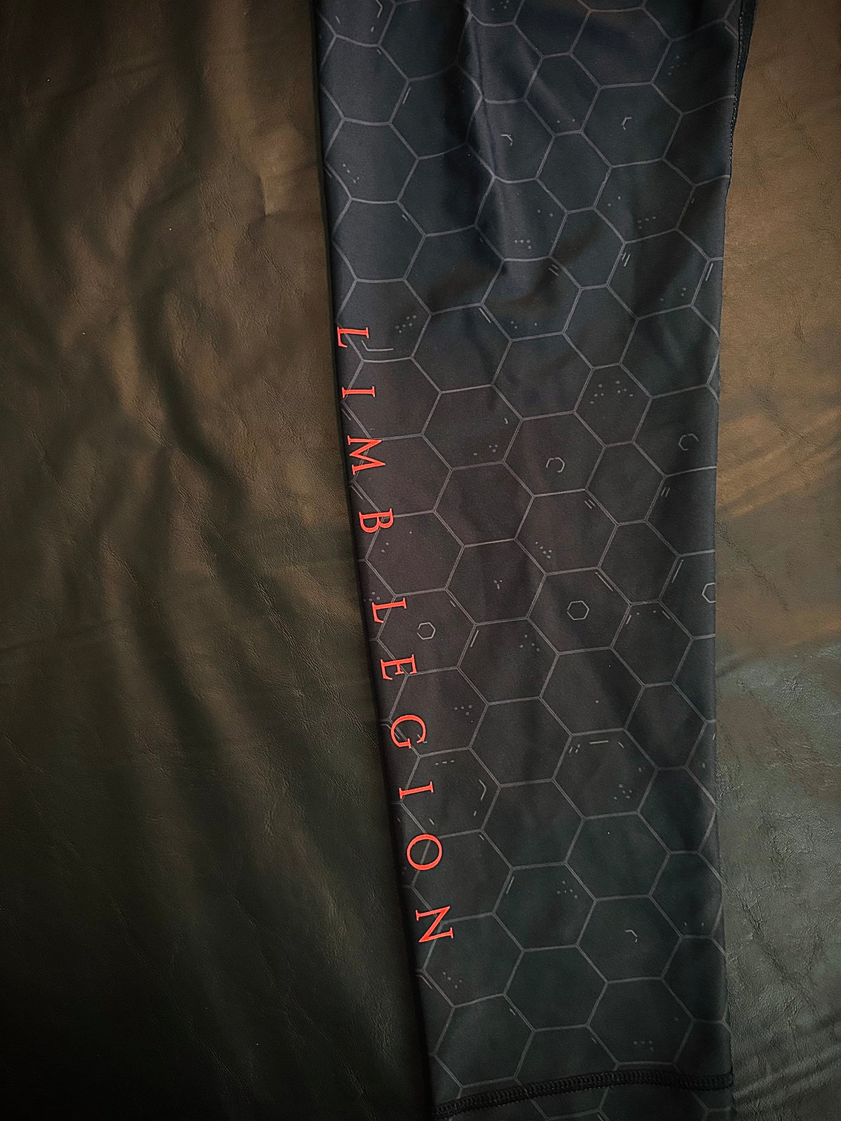 LIMB LEGION MENS JIU JITSU SPATS HAFF & HALF - BLACK GRAPPLING COMPRESSION SPATS